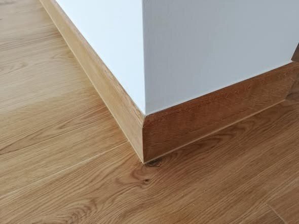Servicii profesionale pentru pardoseli si lemn masiv,